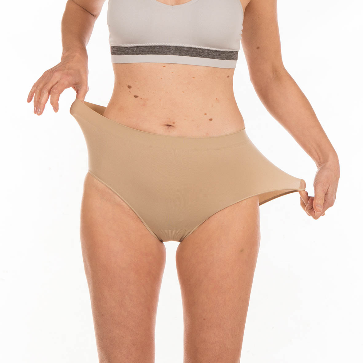 Set 5 Womens Wicking Microfibre G3 Knickers. Cool & Breathable Underwear. Ideal for Sports. Also Comfortable every day wear. M, L, XL