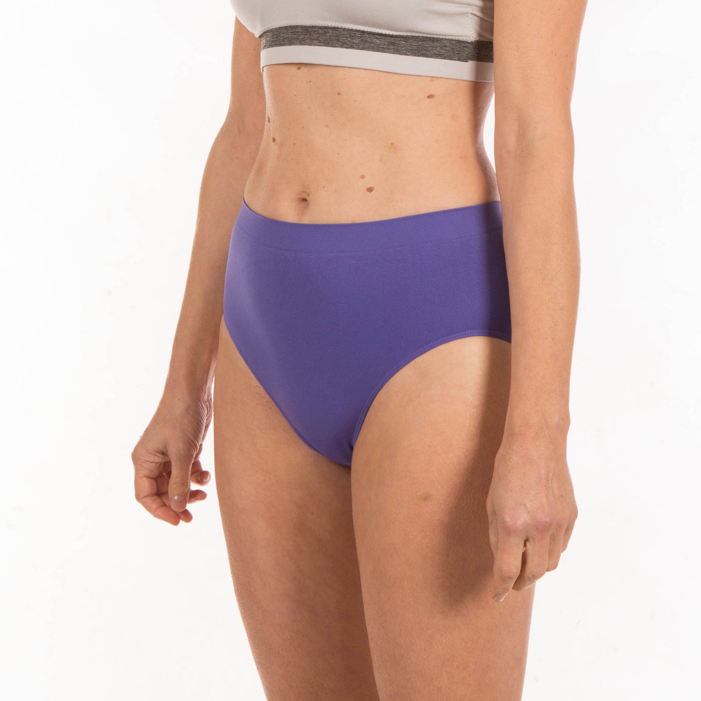 Set 5 Womens Wicking Microfibre G3 Knickers. Cool & Breathable Underwear. Ideal for Sports. Also Comfortable every day wear. M, L, XL